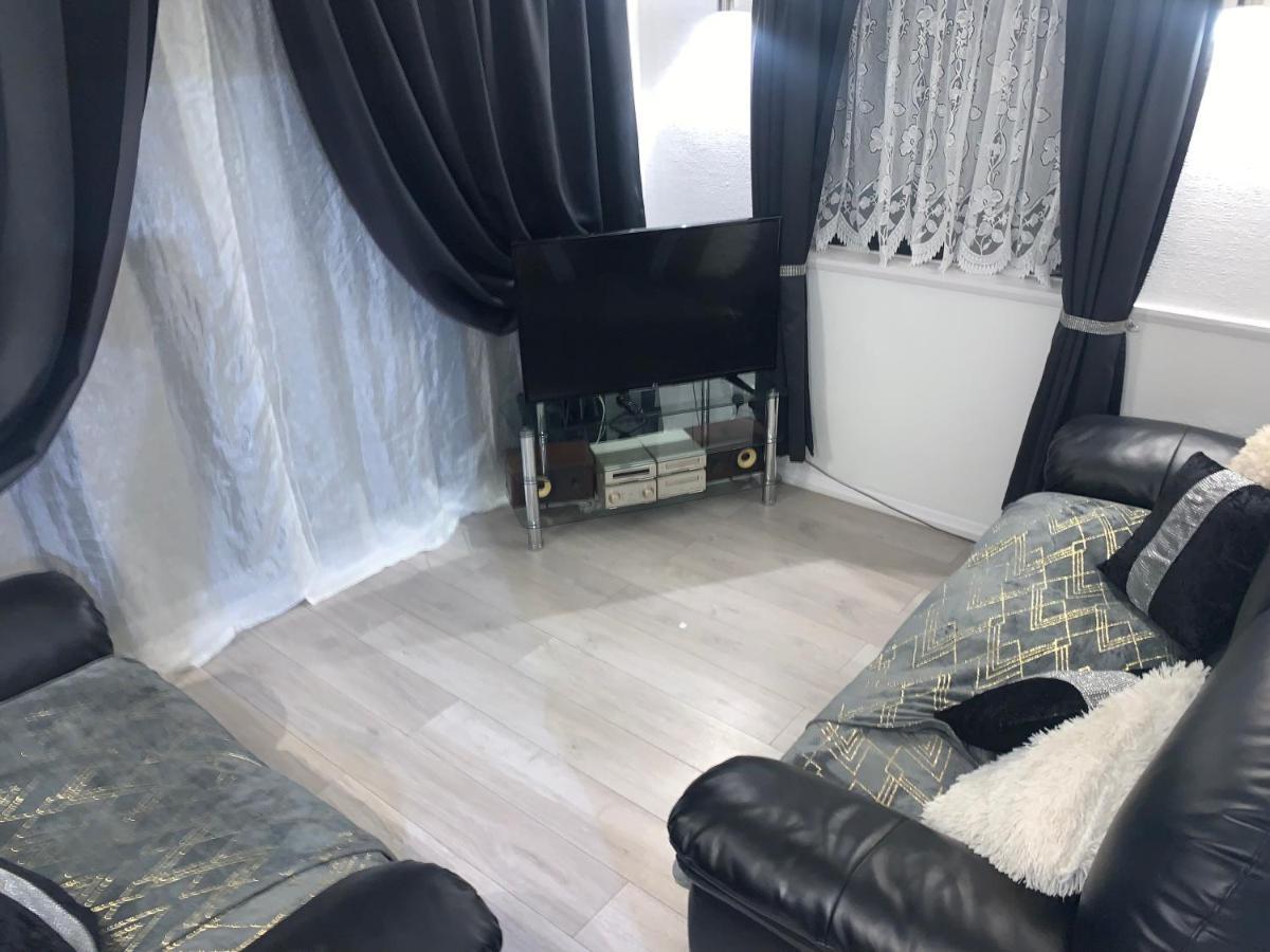 Leysdown-On-Sea Saddlebrook Holiday Park 3 Bedroom Brick Built Chalet Bungalow Esterno foto